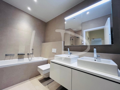 WhatsApp Image 2024-12-10 at 17.36.11 (1).jpeg